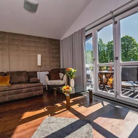 Landhaus Ramsau 4* 拉姆绍达赫斯坦